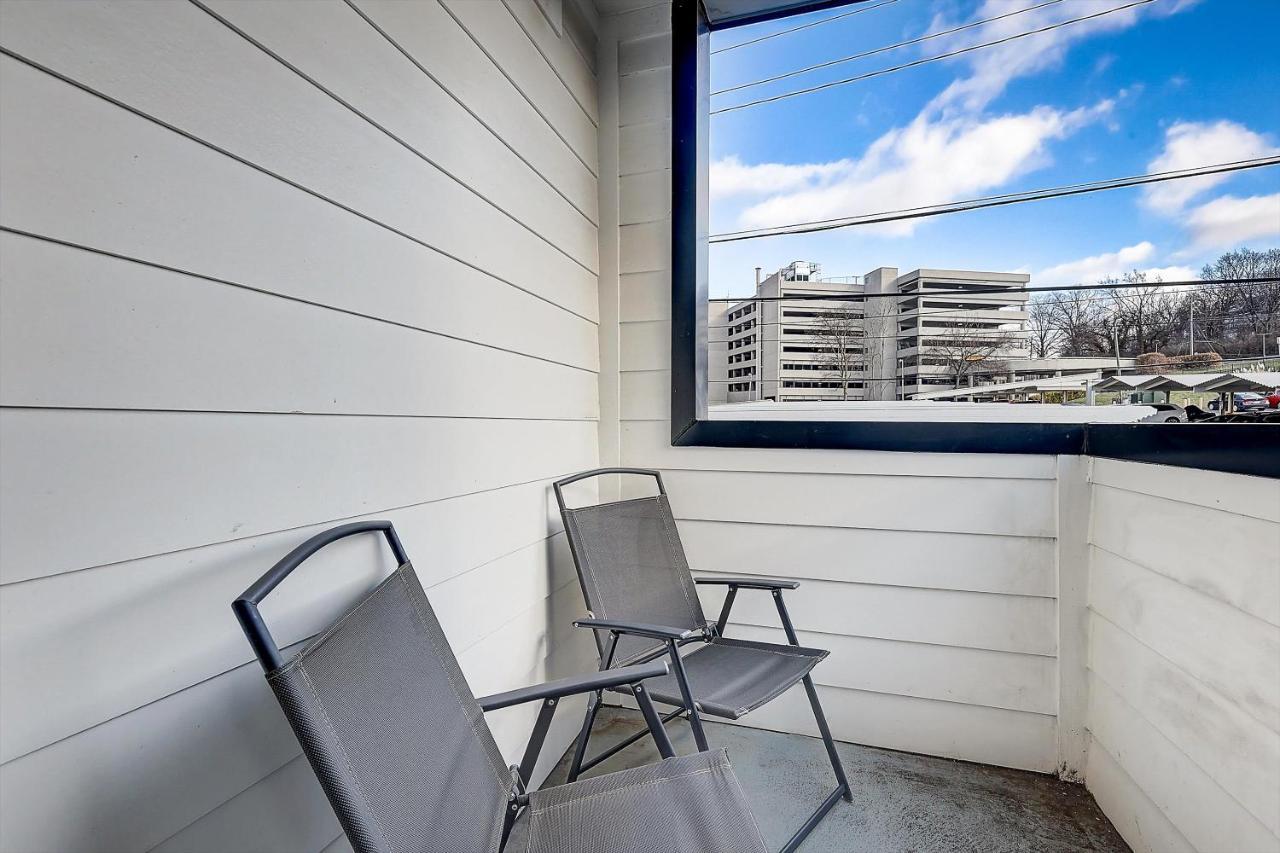 Frontdesk Fairfax Flats West End Нашвілл Екстер'єр фото
